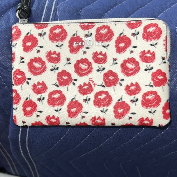 Coach Floral Red and Cream Wristlet - Picture 1 of 4